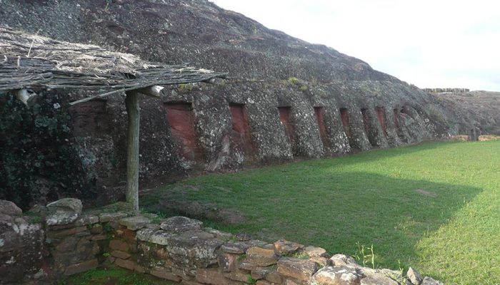 SANTA CRUZ - EL FUERTE - CASCADAS DE CUEVAS - SAMAIPATA 