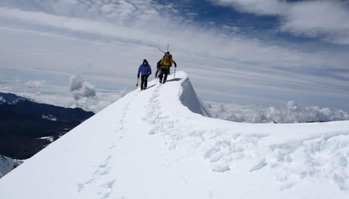 ASCENSION DU CHACHACOMANI (6.074 m alt.) - CAMP HAUT CHEAROCO (5.150 m alt)