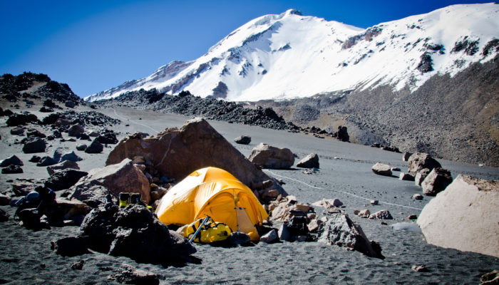 LA PAZ - SAJAMA - CAMP DE BASE DU PARINACOTA/POMERAPE 