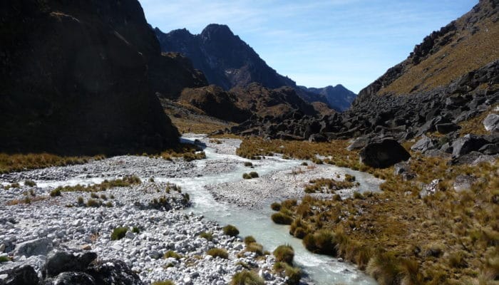 CAMP BASE PICO DEL NORTE ILLAMPU - COCOOYO