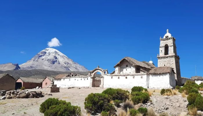 LA PAZ / CURAHUARA DE CARANGAS / TOMARAPI / BALADE A VELO ET BAIGNADE DANS LES BAINS THERMAUX