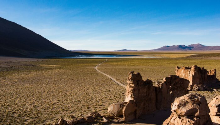 UYUNI – VALLÉE DES ROCHES – VILLAMAR (4.030 m alt.)